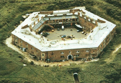 GOLDEN HILL FORT